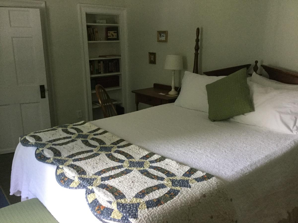 Eddington House Inn North Bennington 외부 사진